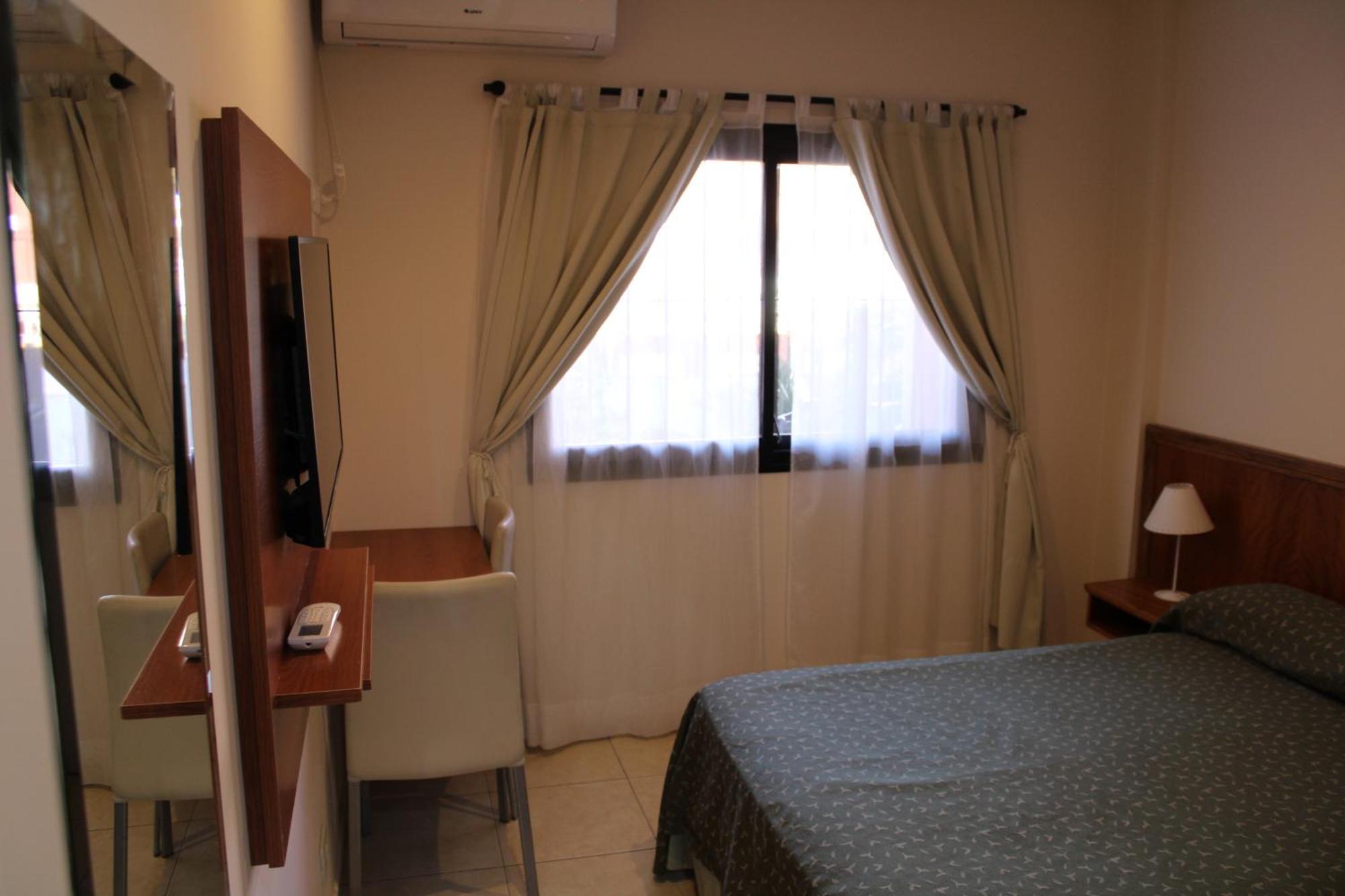 Bella Costa Hotel